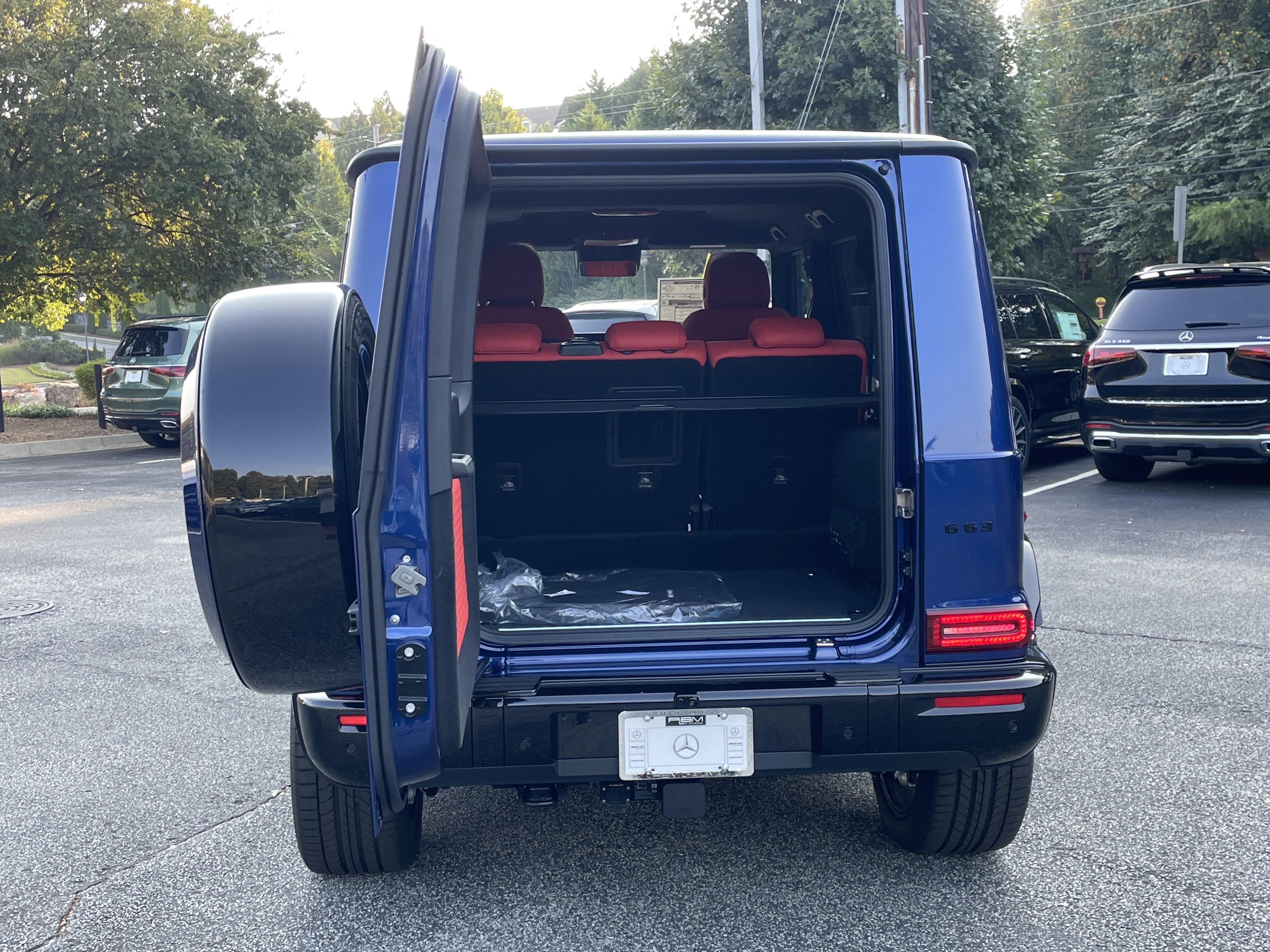 New 2025 Mercedes-Benz G 63 AMG 4MATIC image 8