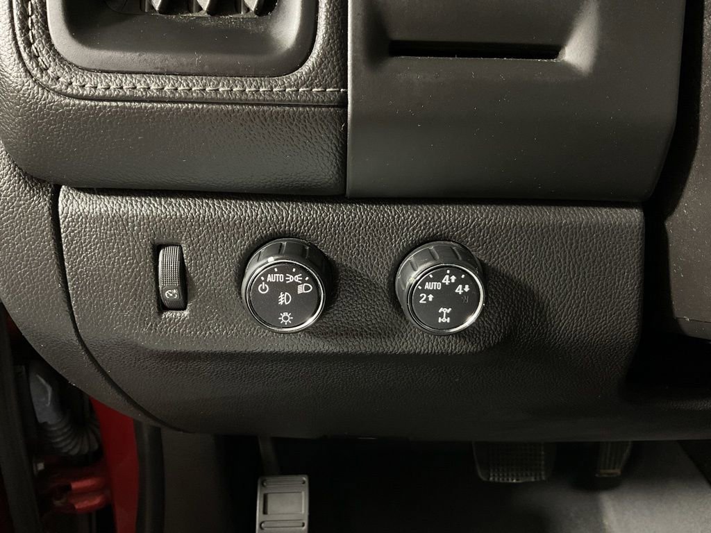 Used 2016 GMC Canyon SLE w/ SLE Convenience Package image 26