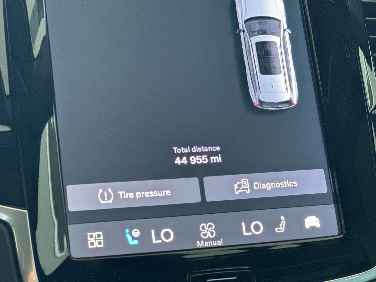 Certified 2023 Volvo XC90 T8 Ultimate AWD/4WD image 31