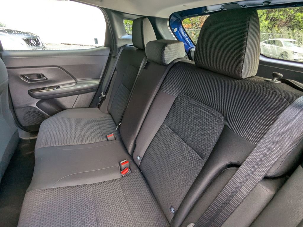 New 2026 Nissan Kicks S image 24