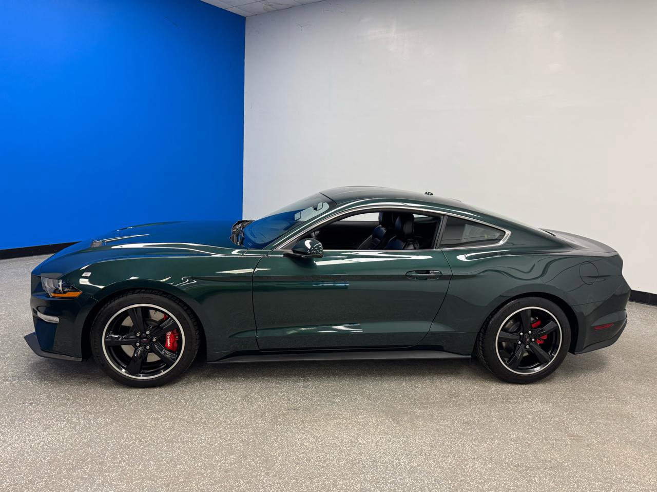 Used 2019 Ford Mustang Bullitt w/ Bullitt Electronics Package RWD image 5