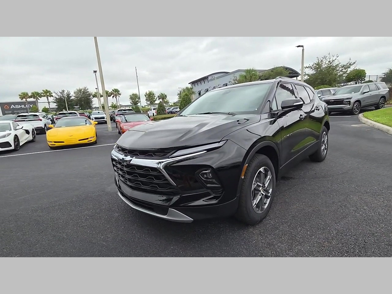 New 2026 Chevrolet Blazer LT w/ Sound & Technology Package FWD image 24
