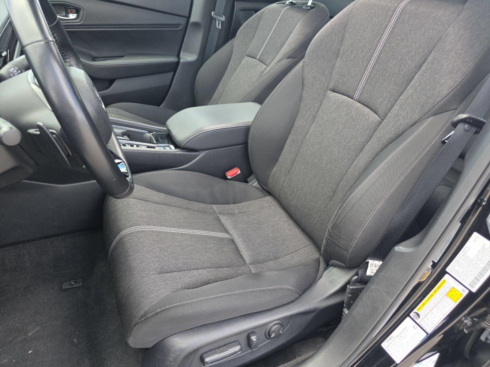 Used 2025 Honda Accord Sport image 26