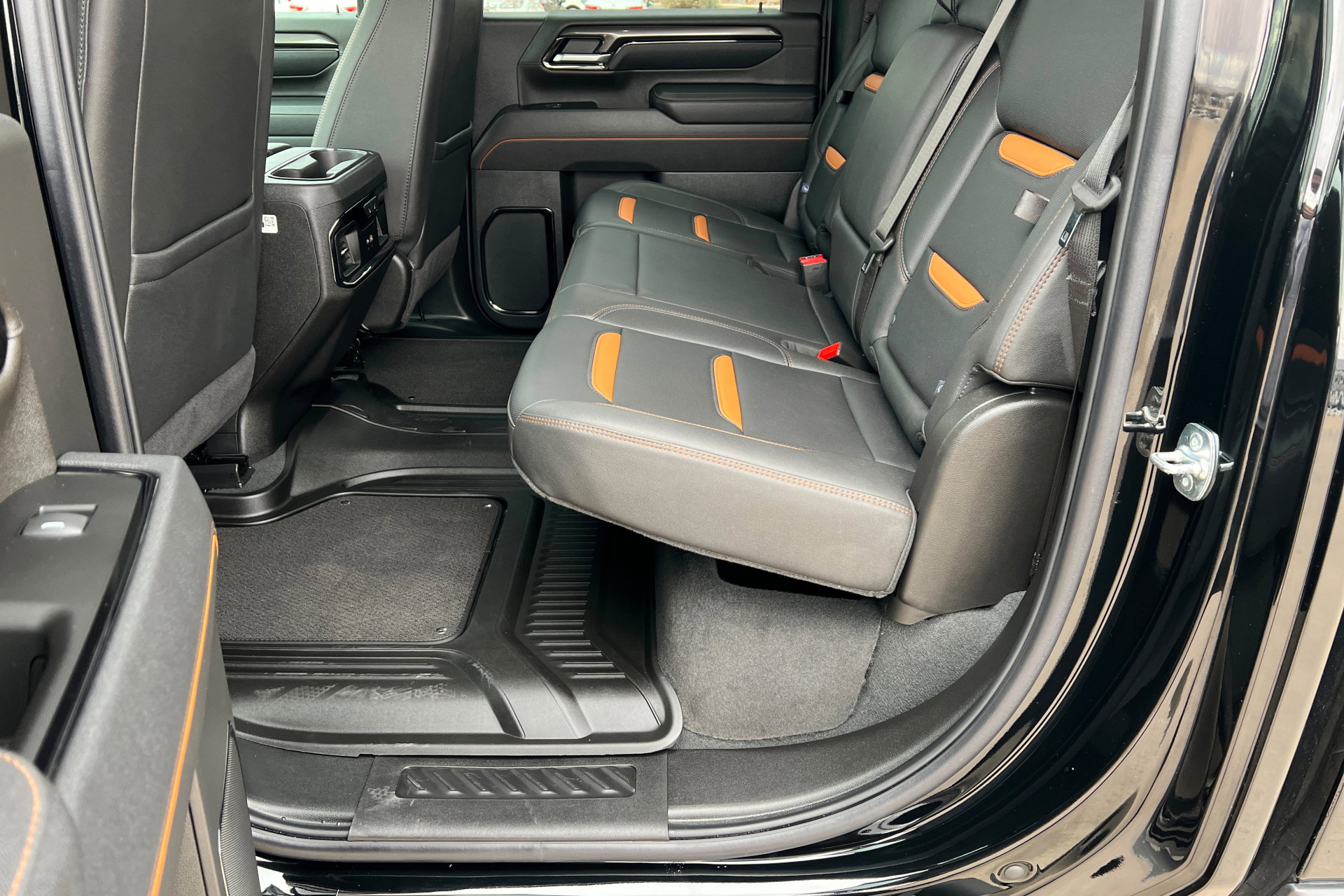 Certified 2025 GMC Sierra 3500 AT4 image 22