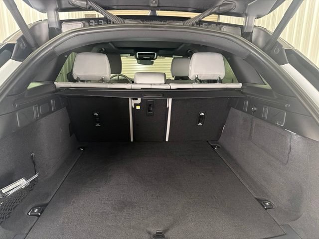 Used 2024 Land Rover Range Rover Velar Dynamic SE AWD/4WD image 25