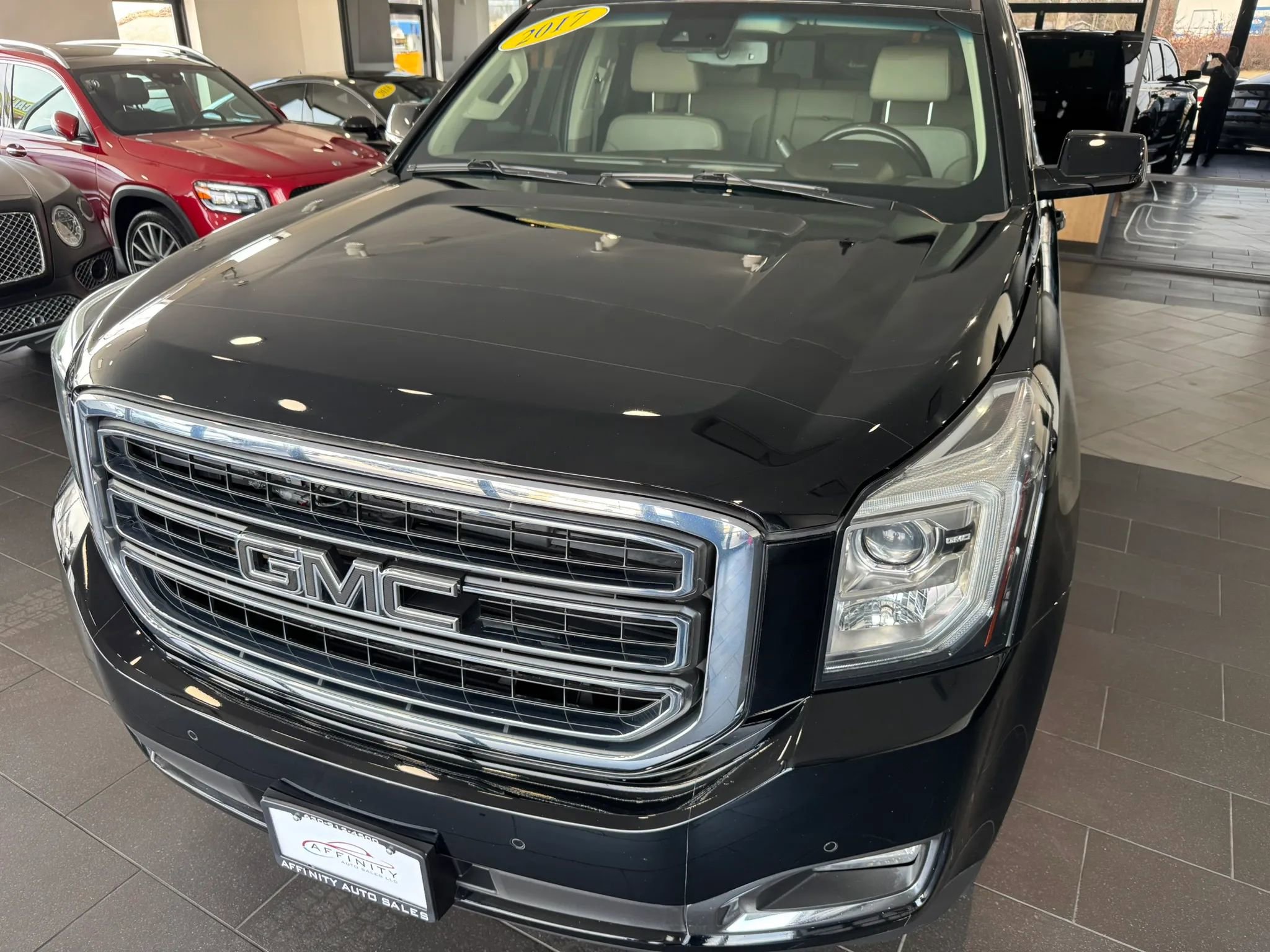 Used 2017 GMC Yukon SLT AWD/4WD image 51