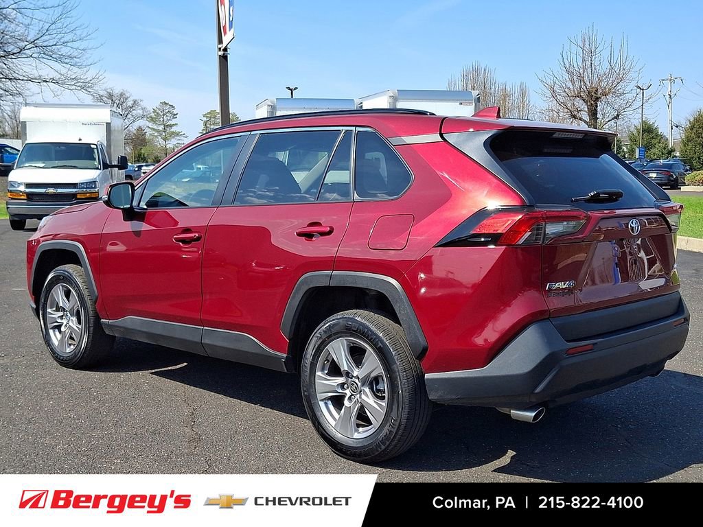 Used 2023 Toyota RAV4 XLE FWD image 8