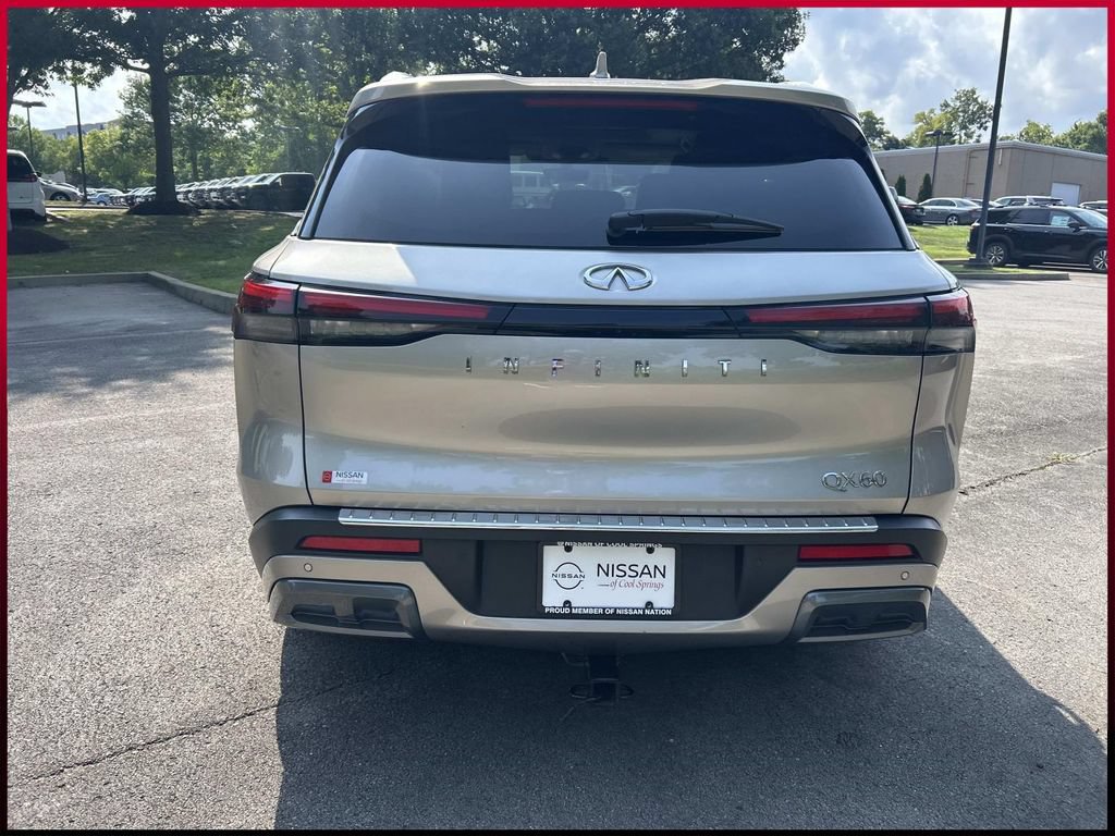 Used 2023 INFINITI QX60 Sensory FWD image 6