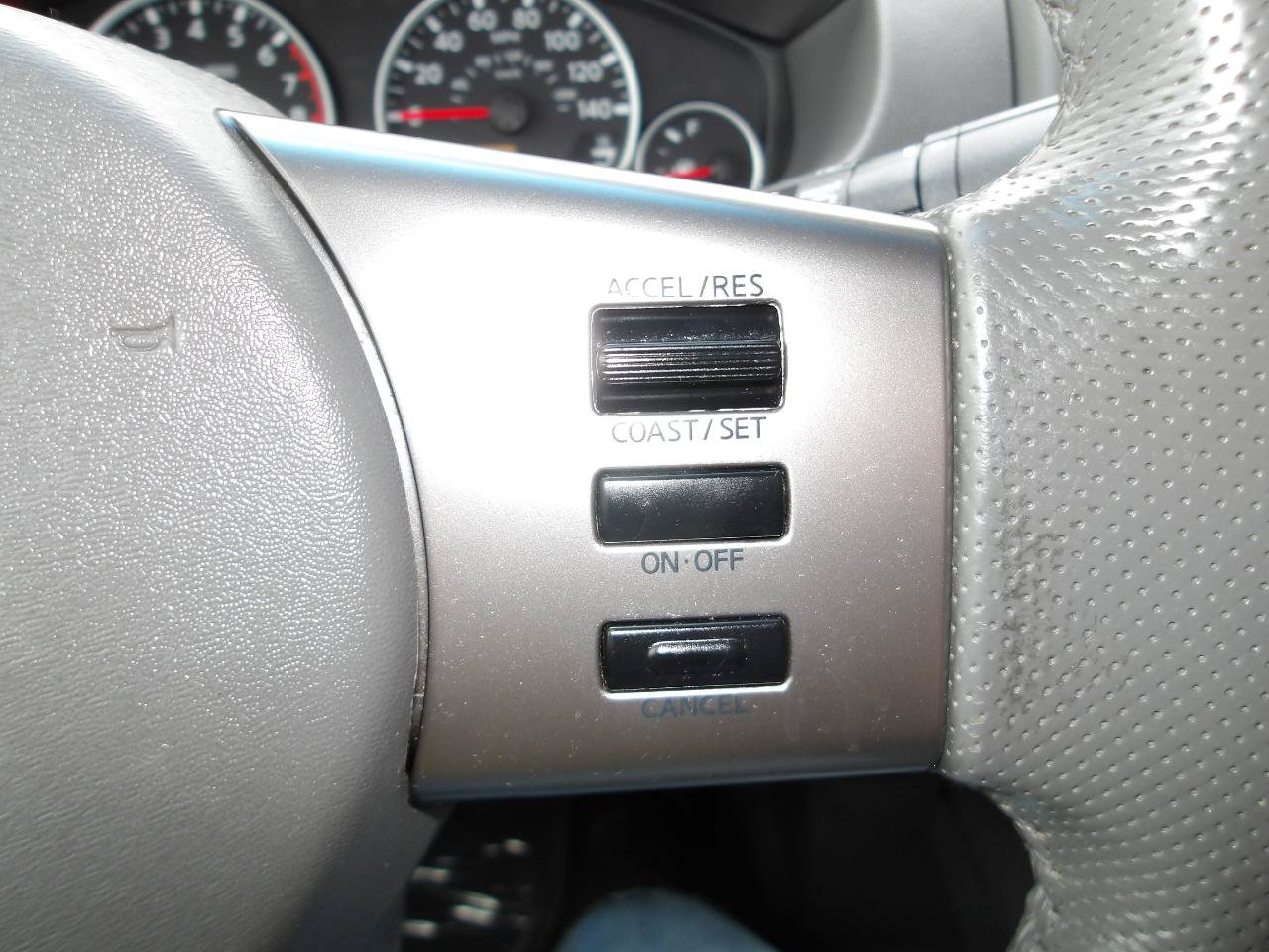 Used 2008 Nissan Frontier LE w/ Tow Hitch Pkg AWD/4WD image 15