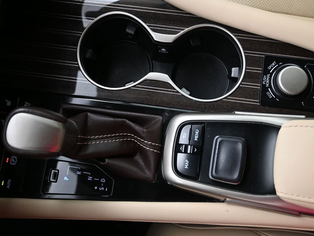 Used 2016 Lexus RX 350 AWD w/ Luxury Package image 18