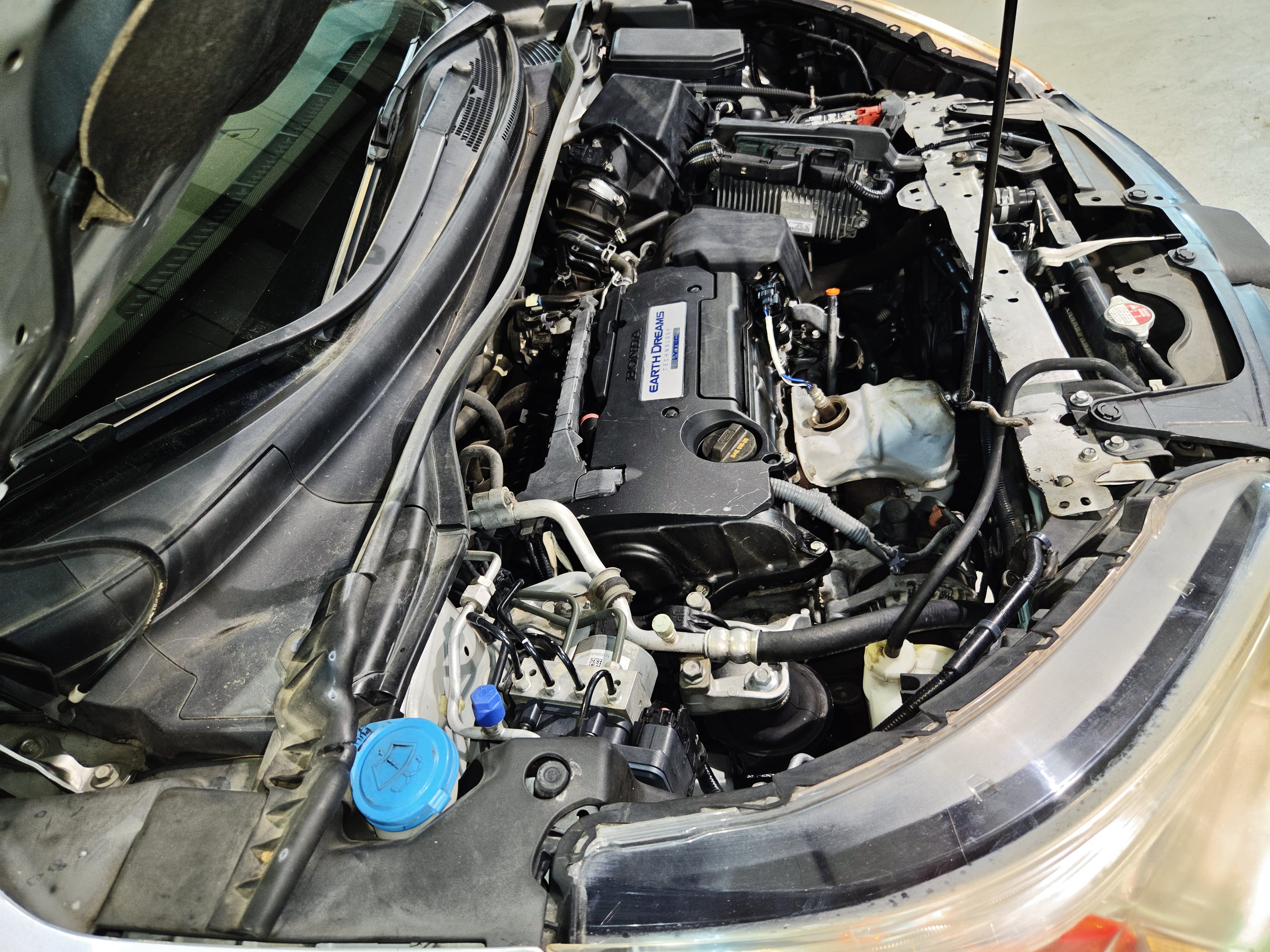 Used 2015 Honda CR-V EX image 53