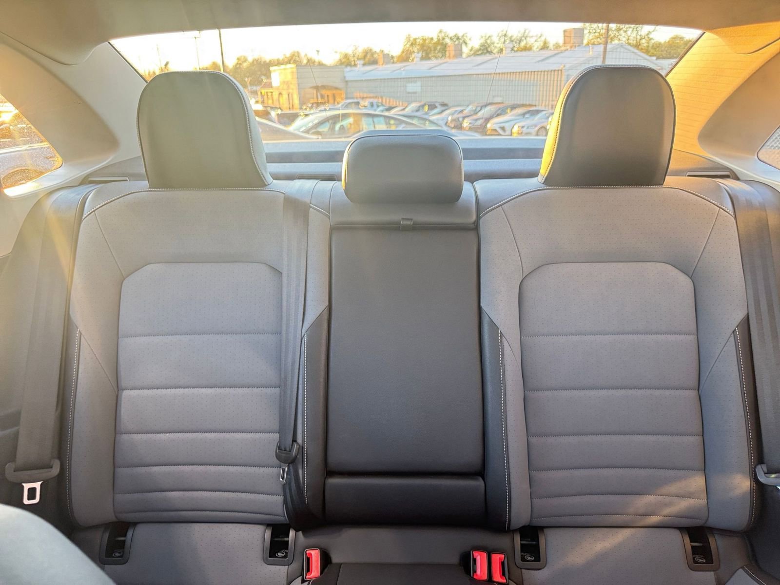 Used 2025 Volkswagen Jetta SE image 39