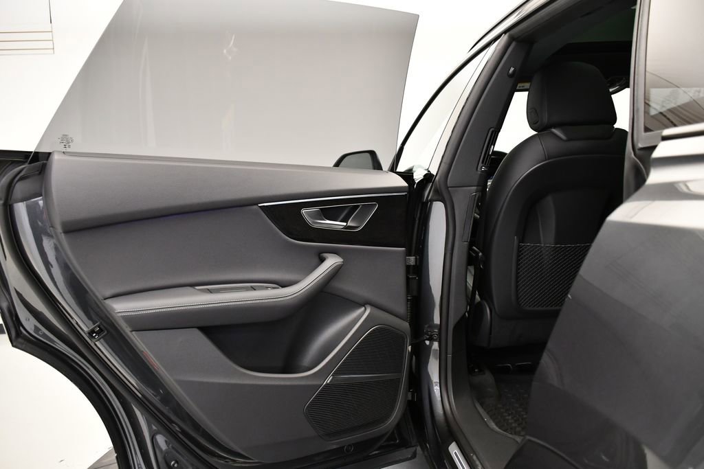 New 2026 Audi Q8 Premium Plus image 39