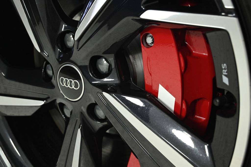 New 2025 Audi S6 e-tron Premium Plus AWD/4WD image 25