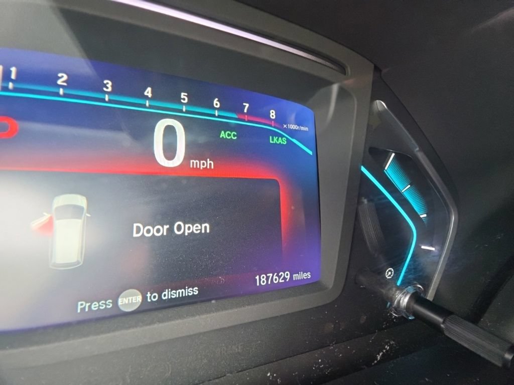 Used 2018 Honda Odyssey EX-L image 16