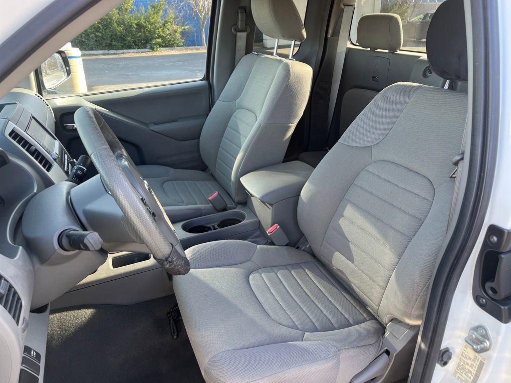 Used 2019 Nissan Frontier S image 11