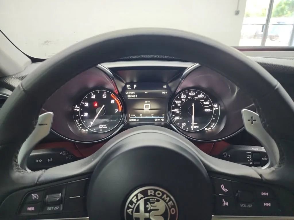 Used 2019 Alfa Romeo Giulia Ti Sport w/ Quick Order Package 22U Sport RWD image 16