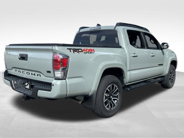 Used 2022 Toyota Tacoma TRD Sport w/ TRD Premium Sport Package AWD/4WD image 5