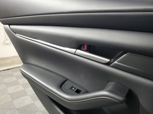 Used 2022 MAZDA MAZDA3 s FWD image 18