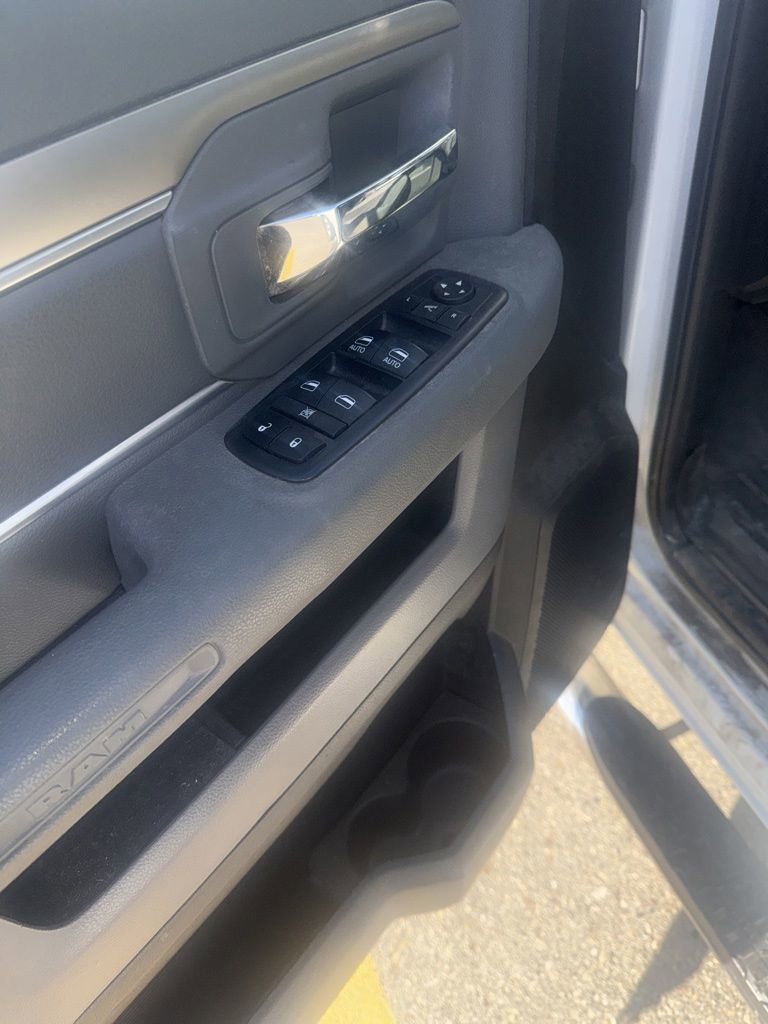 Used 2018 RAM 1500 Big Horn AWD/4WD image 10