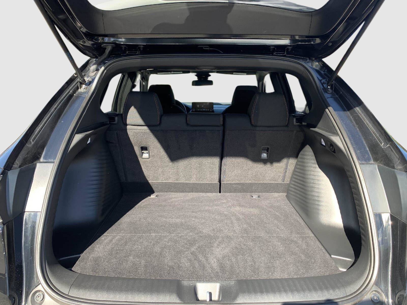Certified 2025 Honda HR-V Sport image 39