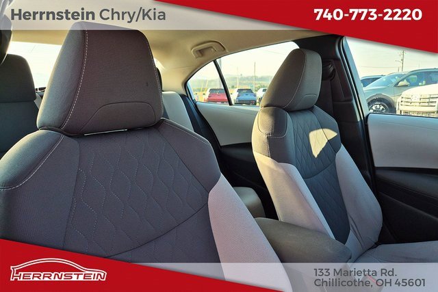 Used 2022 Toyota Corolla LE image 26