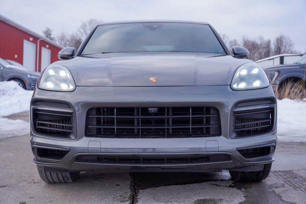 Used 2021 Porsche Cayenne GTS image 12
