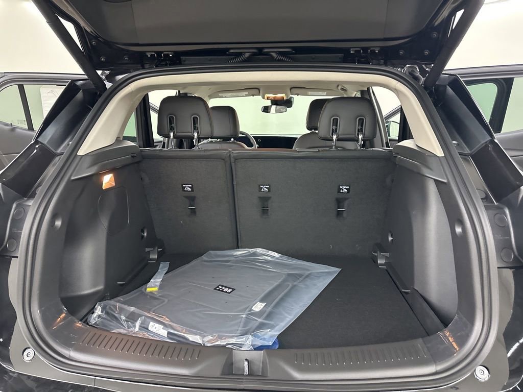 New 2026 Buick Encore GX Sport Touring w/ Comfort Package AWD/4WD image 22