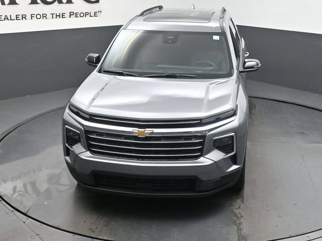 New 2027 Chevrolet Traverse LT w/ Sun and Wheel Package FWD image 38