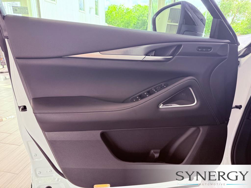 New 2027 INFINITI QX60 Luxe w/ Cargo Package FWD image 23