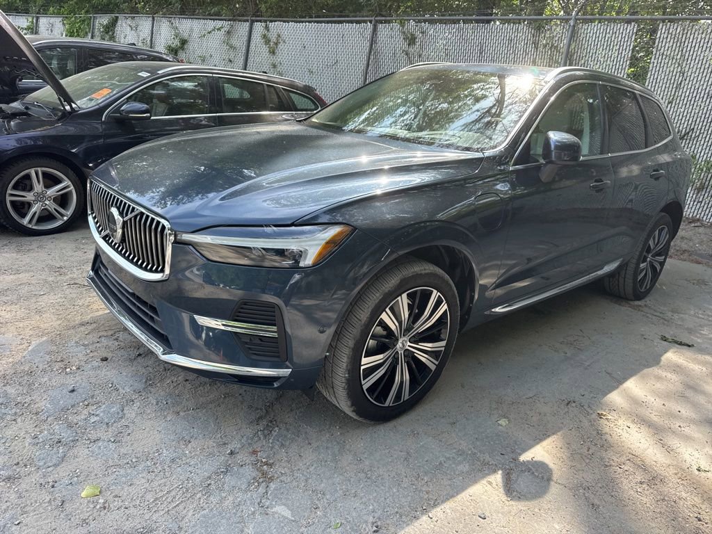 Used 2023 Volvo XC60 T8 Ultimate AWD/4WD image 4