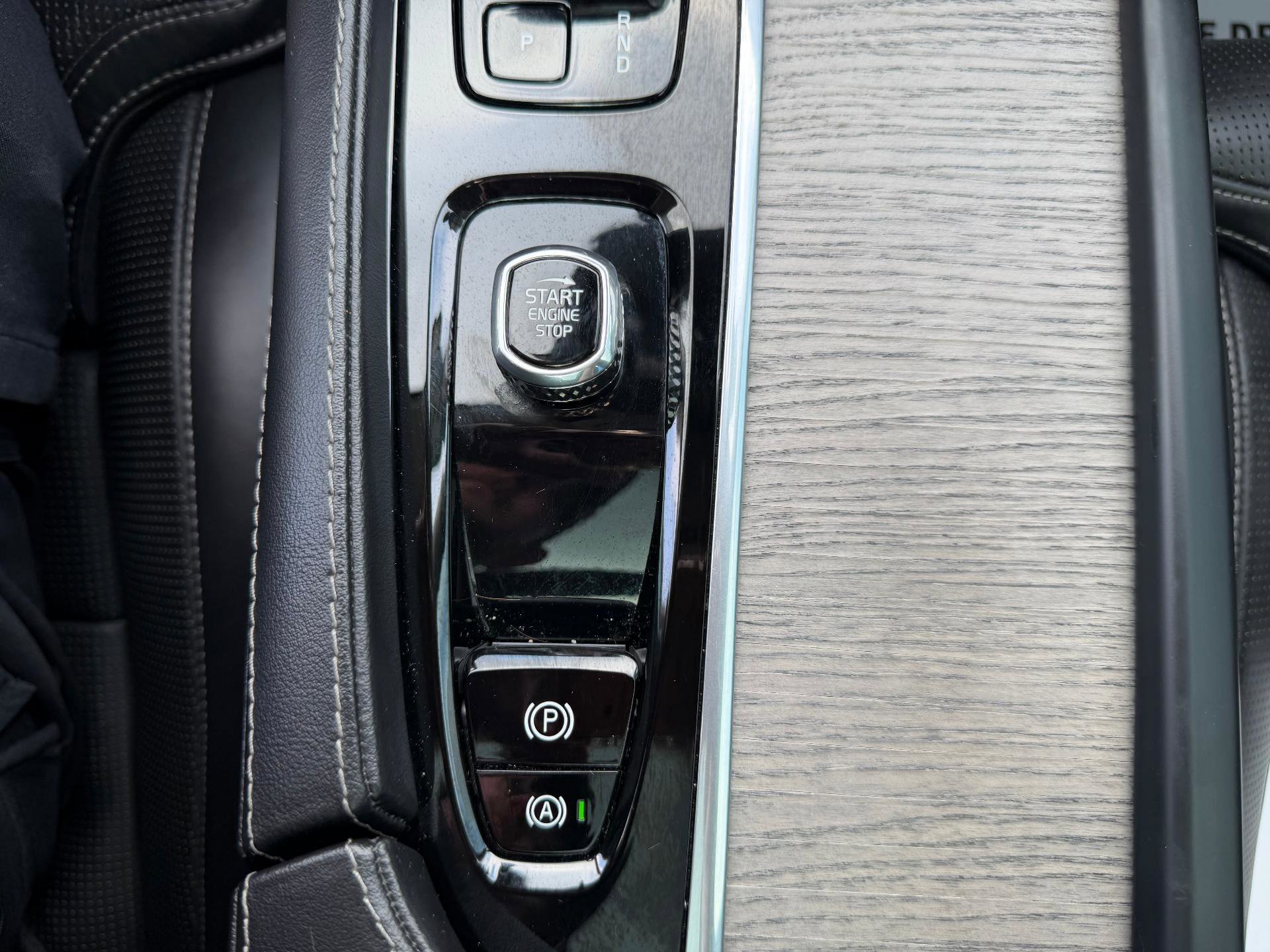 Used 2023 Volvo XC90 T8 Ultimate w/ Protection Package Premier image 30