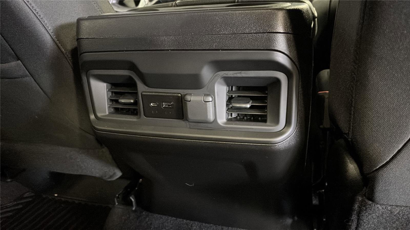 Used 2022 Chevrolet Silverado 1500 RST w/ Z71 Off-Road Package image 28