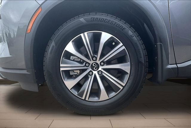 Certified 2023 INFINITI QX60 Pure FWD image 9