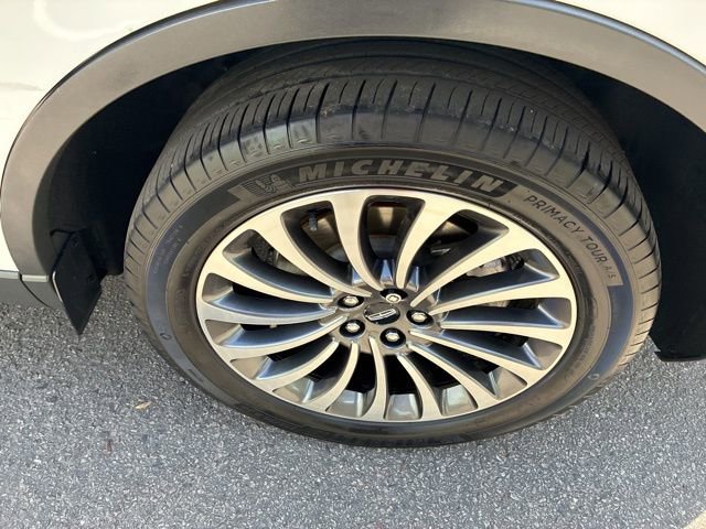 Used 2020 Lincoln Aviator Reserve w/ Elements Package Plus AWD/4WD image 12