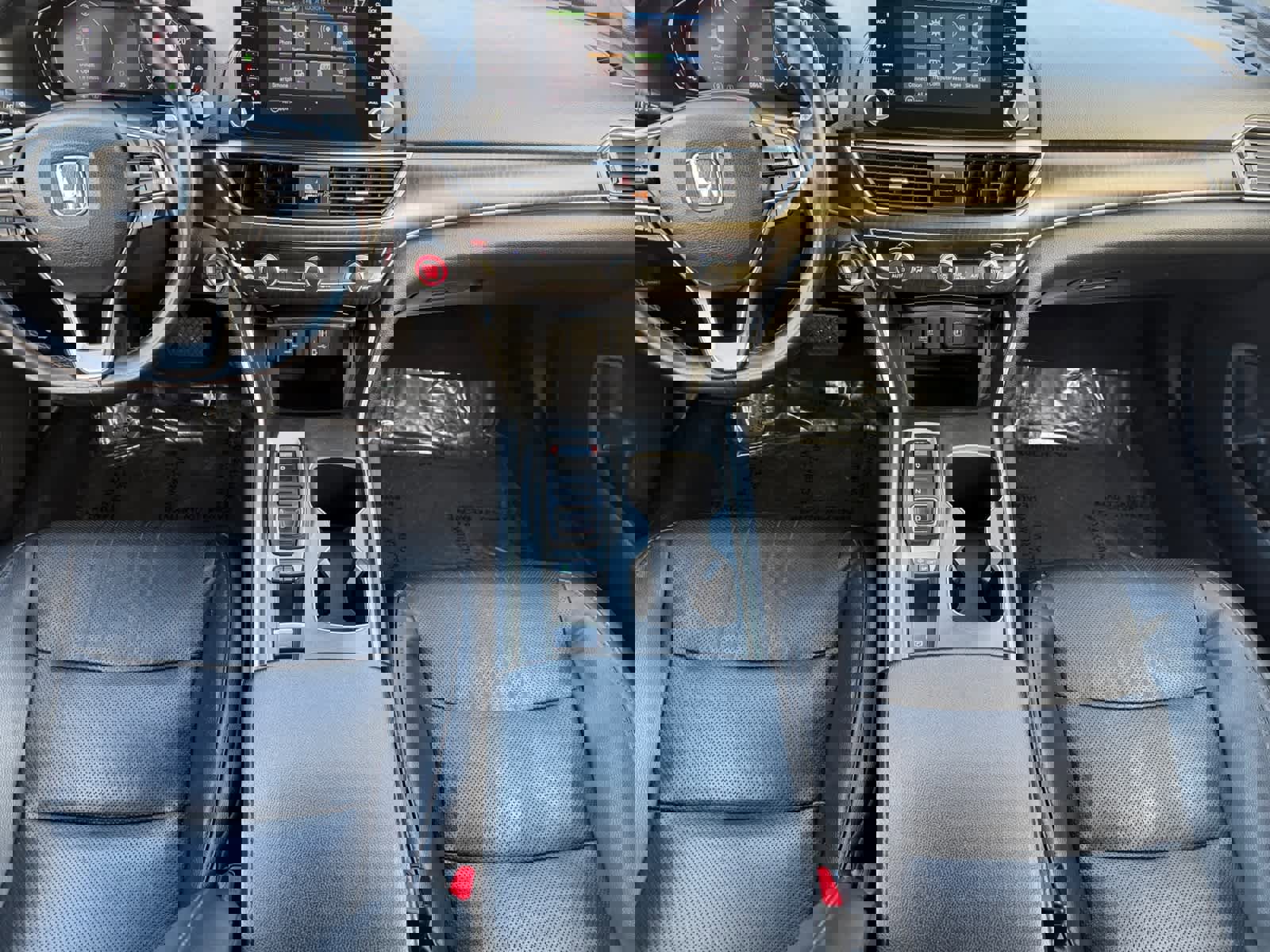 Used 2018 Honda Accord EX-L image 10