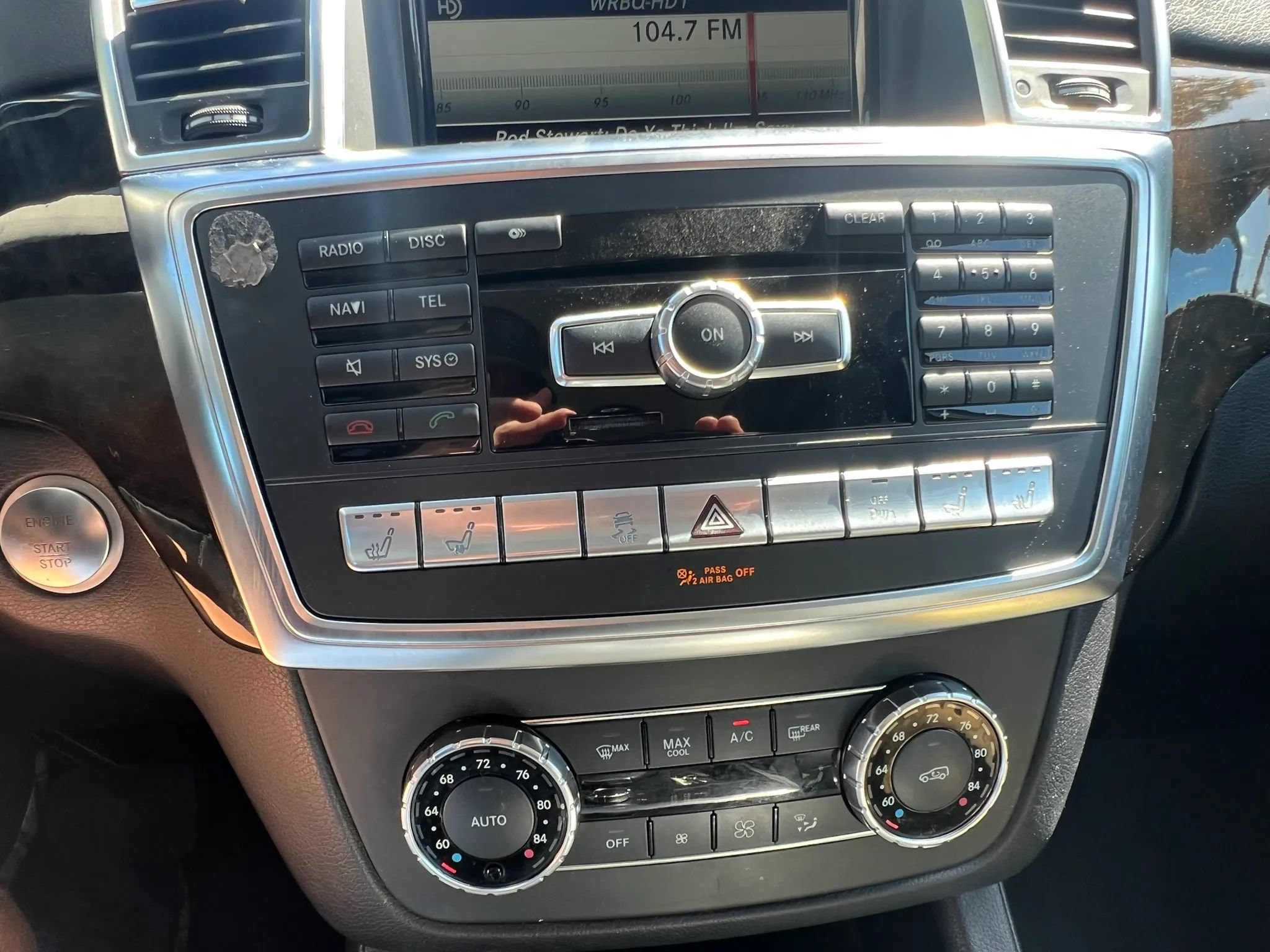 Used 2014 Mercedes-Benz GL 450 4MATIC w/ Lighting Package image 49