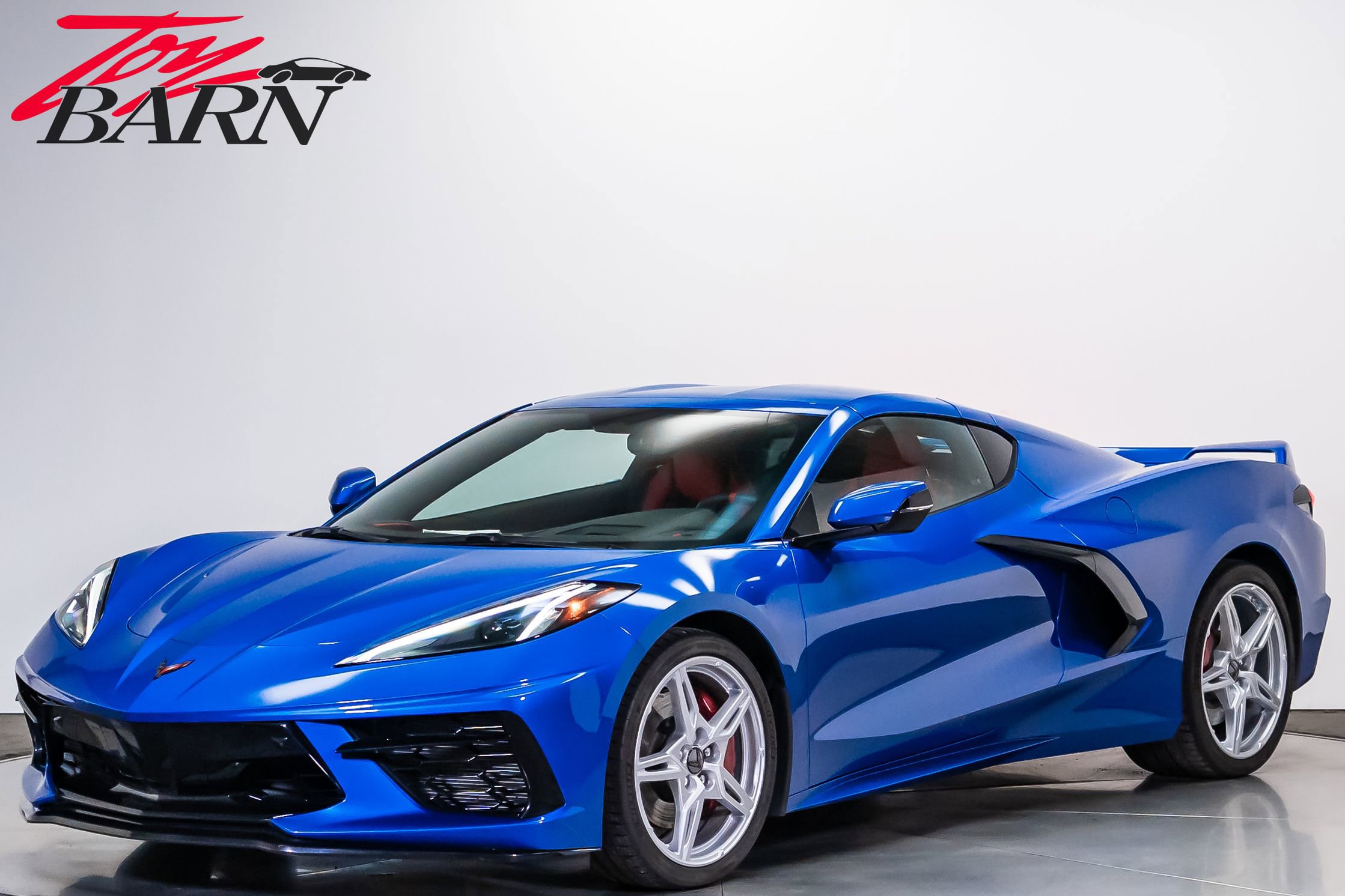 Used 2020 Chevrolet Corvette Stingray Preferred Cpe w/ 2LT Preferred Equipment Group RWD image 9