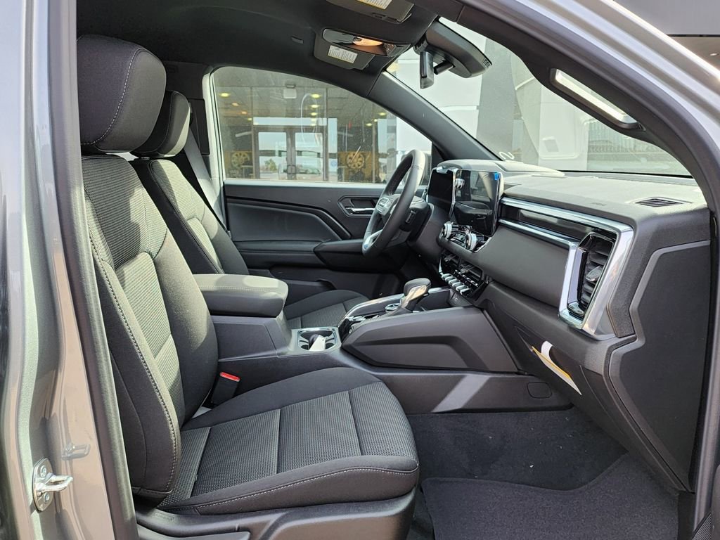 New 2026 GMC Canyon Elevation w/ Convenience Package image 39