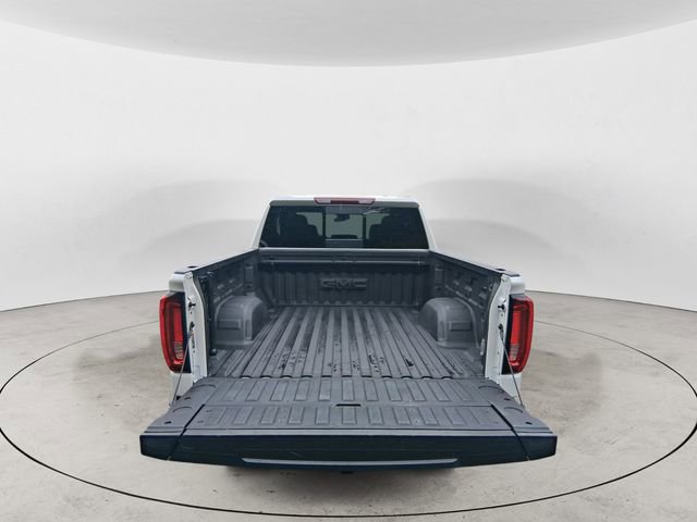Used 2023 GMC Sierra 1500 SLT AWD/4WD image 16