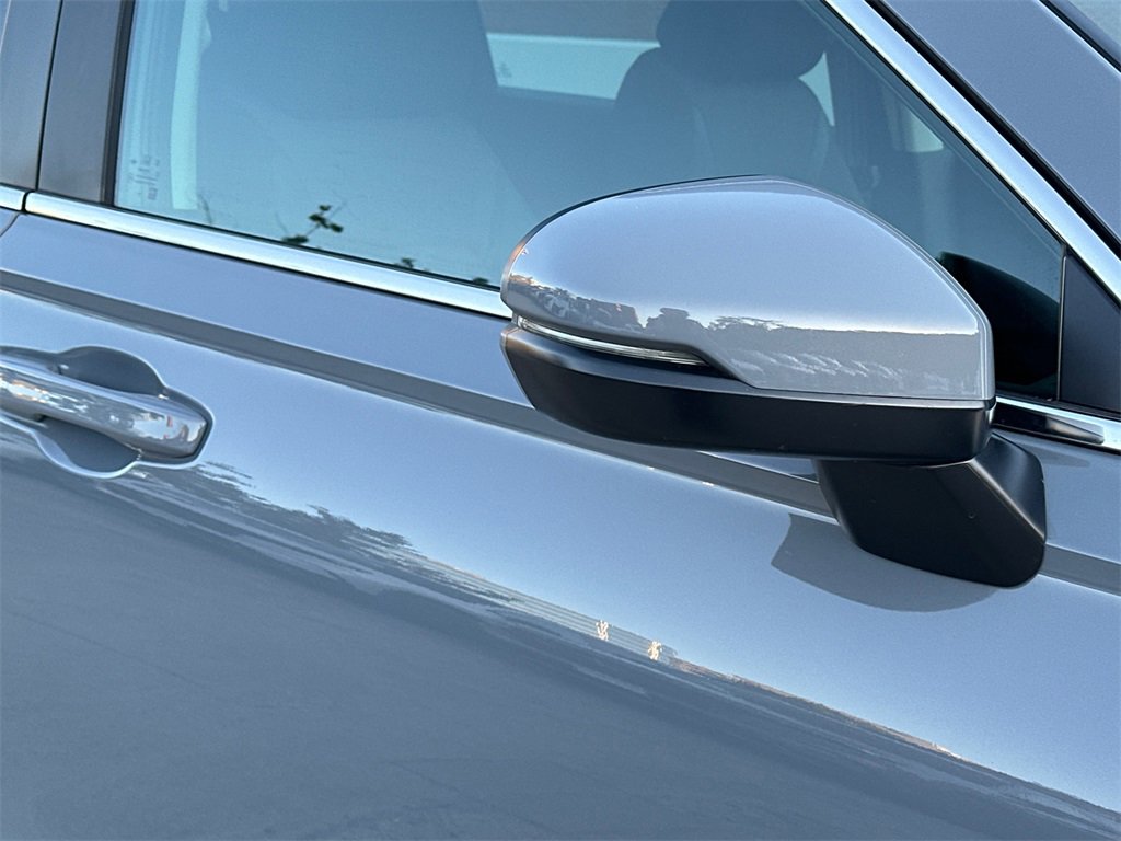 Certified 2025 Honda CR-V LX image 7