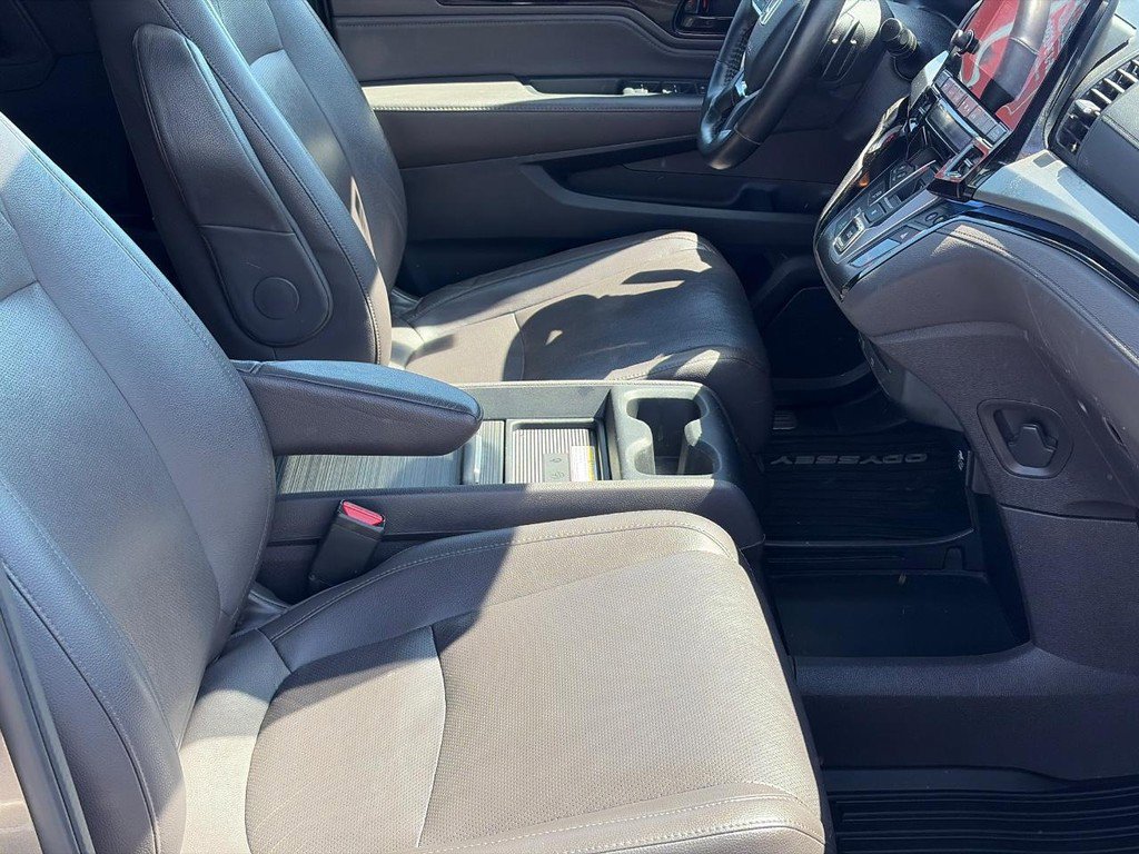 Used 2018 Honda Odyssey Elite image 19