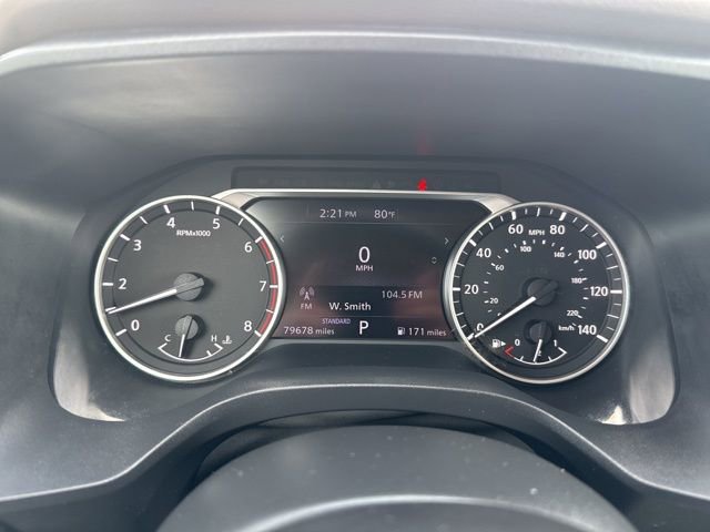 Used 2022 Nissan Rogue SV image 19