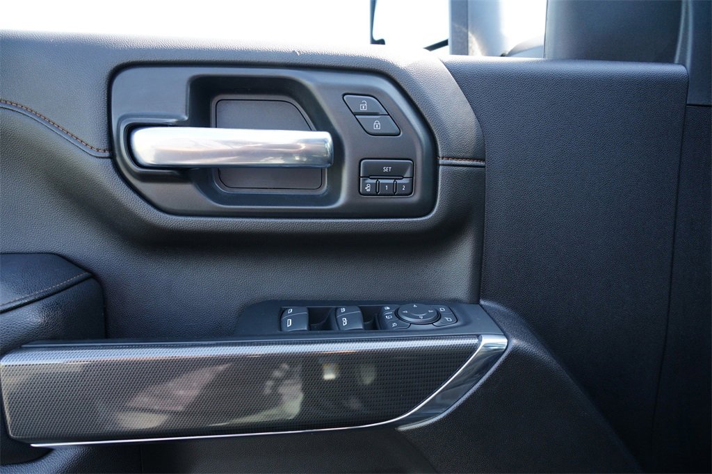 Used 2023 GMC Sierra 2500 AT4 w/ AT4 Premium Plus Package image 15