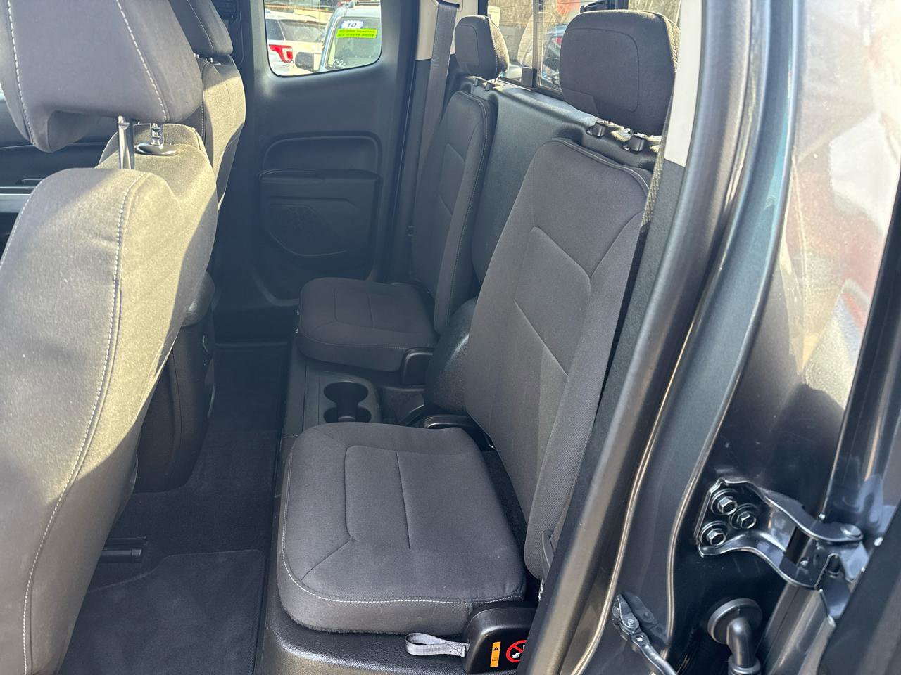 Used 2016 Chevrolet Colorado LT w/ LT Convenience Package image 23