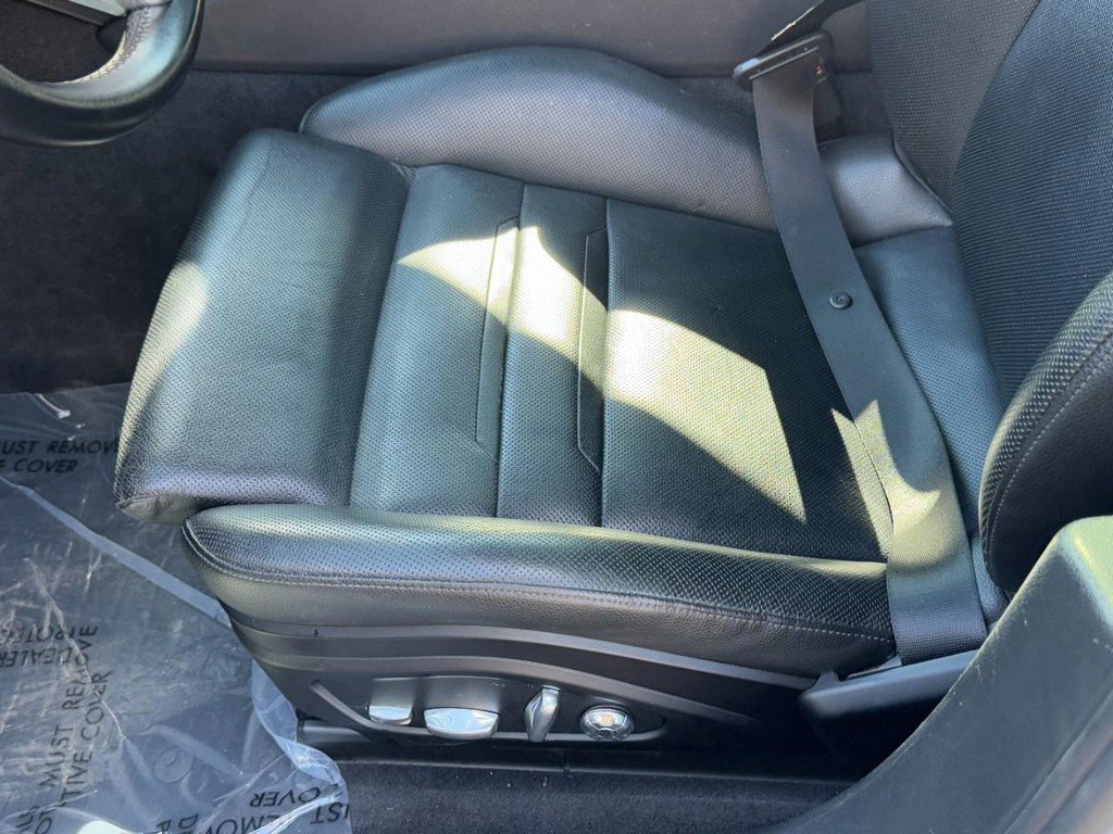 Used 2019 Porsche Panamera 4 image 24