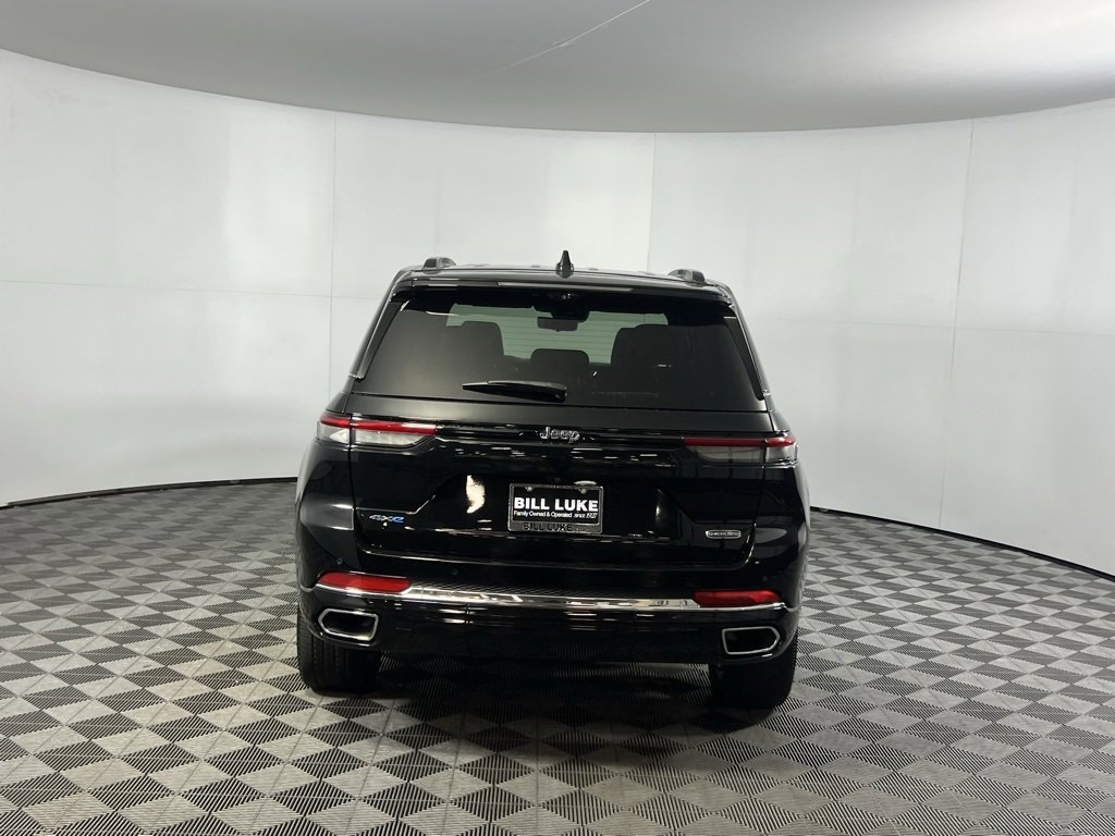 Used 2022 Jeep Grand Cherokee Overland w/ Advanced Protech Group III image 6