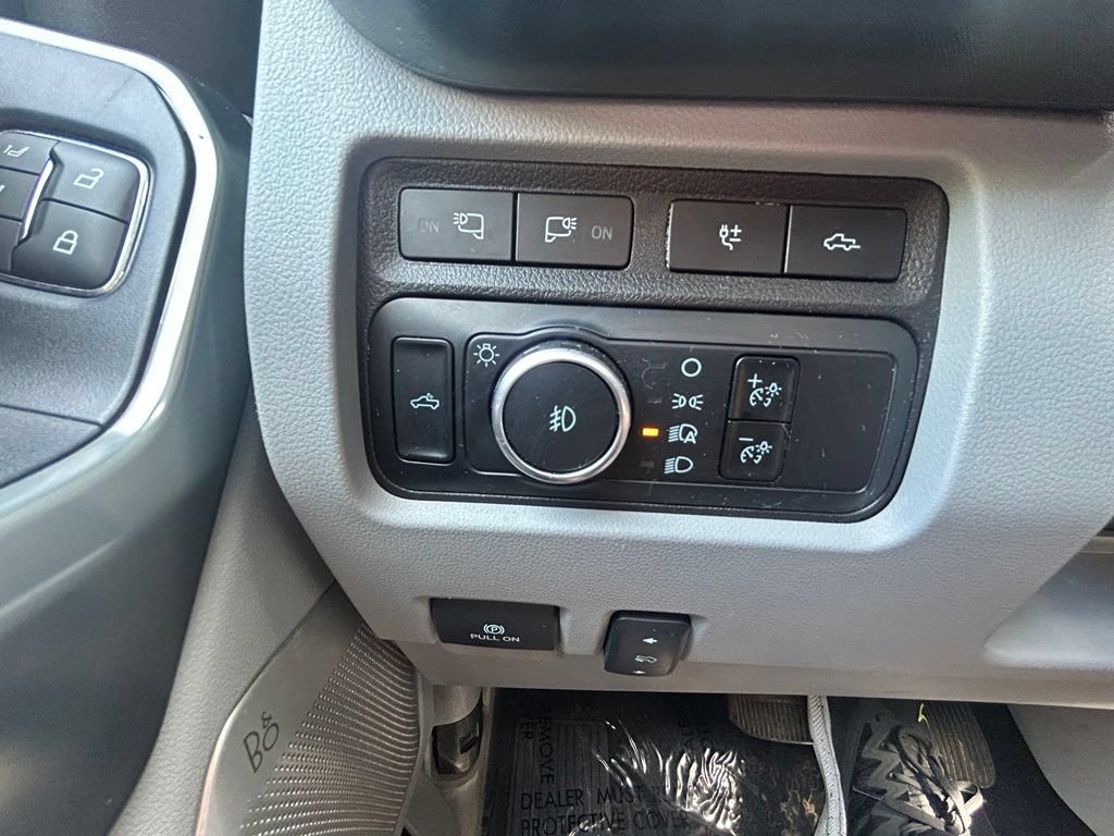 Used 2024 Ford F350 Limited w/ FX4 Off-Road Package AWD/4WD image 19