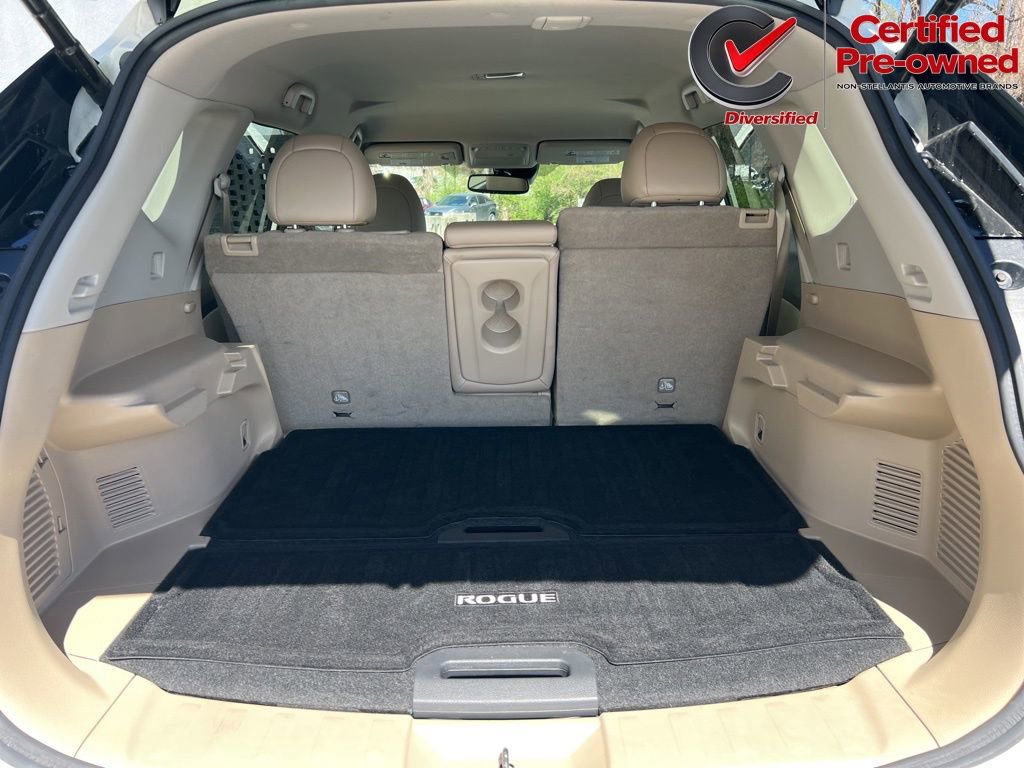 Used 2020 Nissan Rogue SL image 16