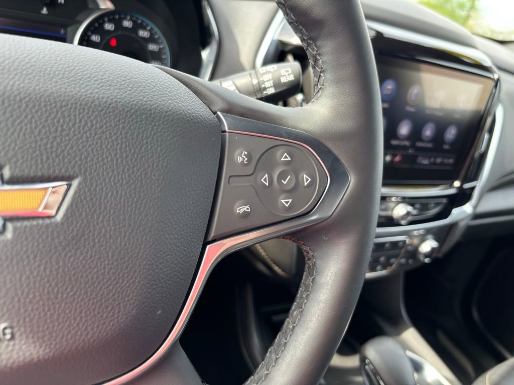 Used 2023 Chevrolet Traverse LT w/ LPO, Floor Liner Package FWD image 34